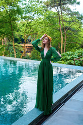 Robe longue en mousseline de soie à décolleté plongeant Natasha
